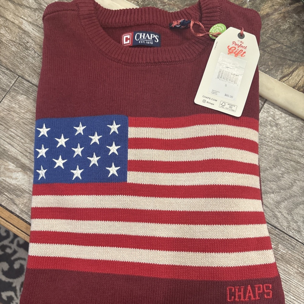Chaps American Flag Sweater Men's Sz Small Red In Color. Perfect for The 4th!